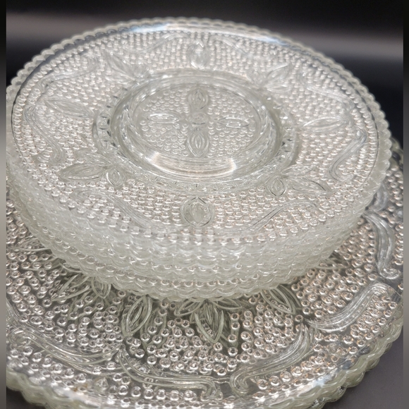 Set of Vintage Depression Clear Glass Dessert Plate Qty 3, and Saucers. QTY 4. - Picture 3 of 10